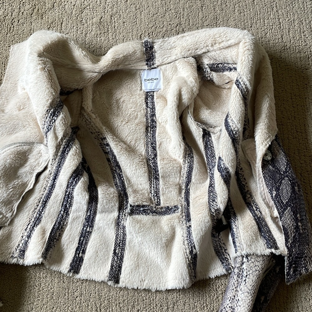 Bebe Y2k Snakeskin Patterned And Furjacket - image 7
